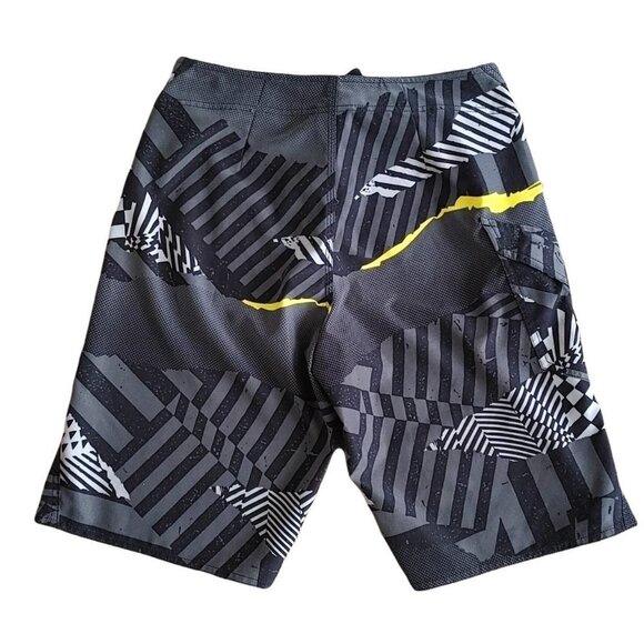 Volcom Men's Board Shorts Size 28 Gray White Black Patterned Polyester Swim Shor - Picture 3 of 3